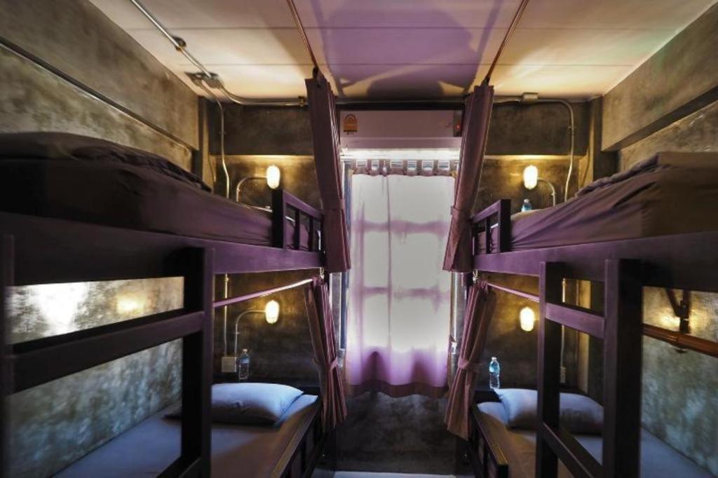 Vm1 Hostel Банкок Екстериор снимка