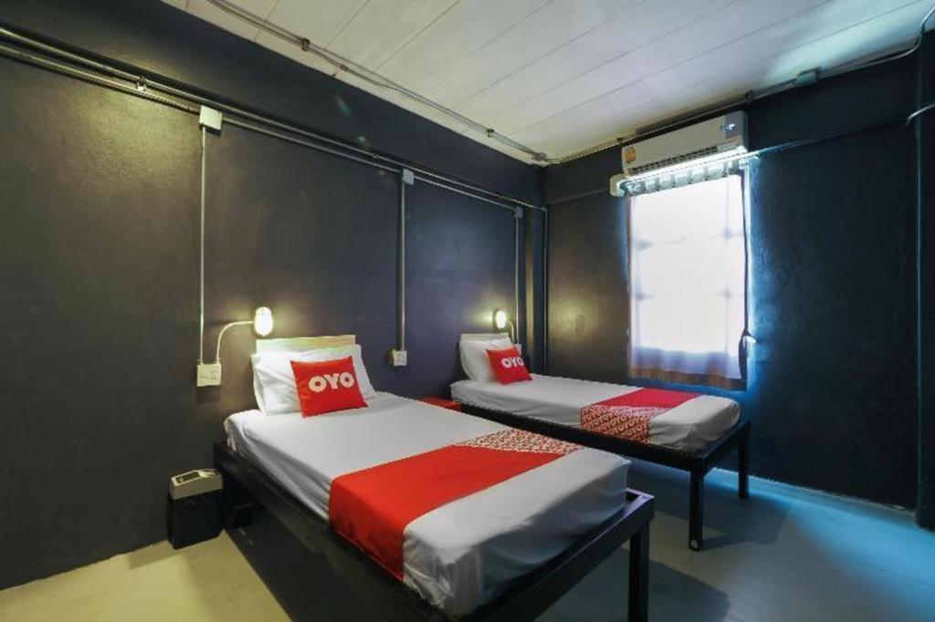 Vm1 Hostel Банкок Екстериор снимка