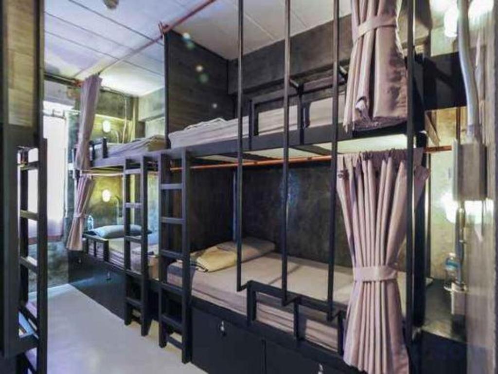 Vm1 Hostel Банкок Екстериор снимка