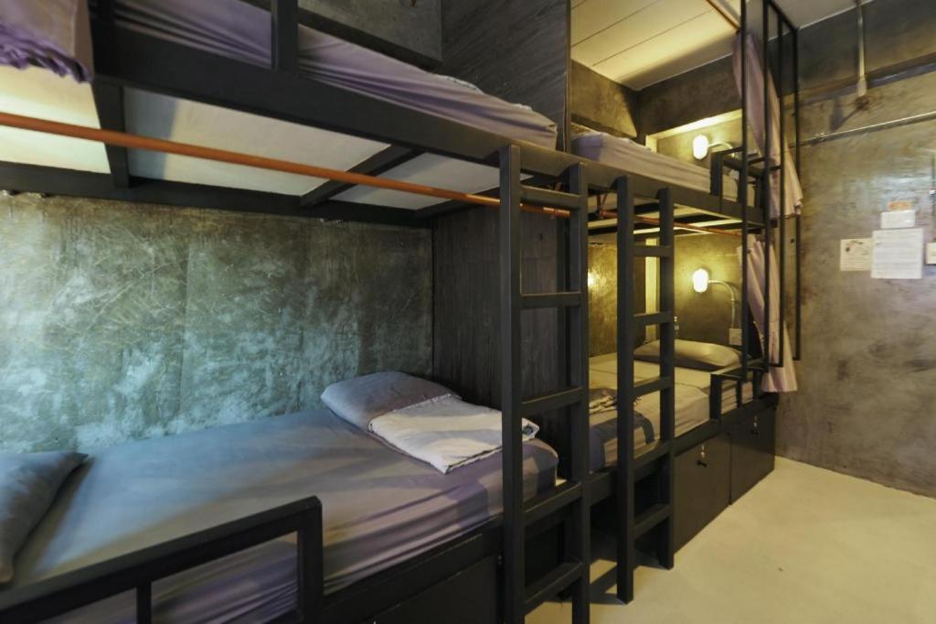 Vm1 Hostel Банкок Екстериор снимка