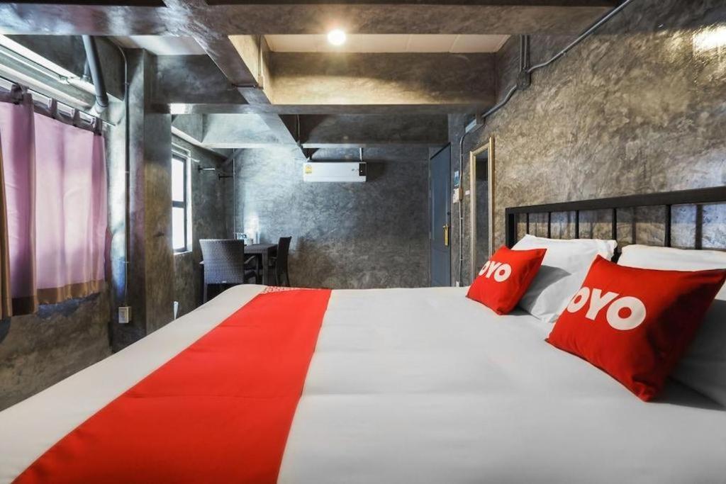Vm1 Hostel Банкок Екстериор снимка