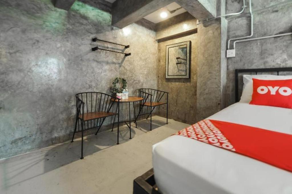 Vm1 Hostel Банкок Екстериор снимка