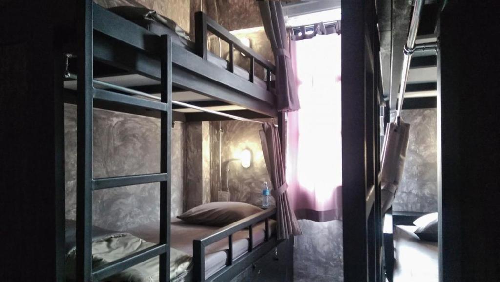 Vm1 Hostel Банкок Екстериор снимка