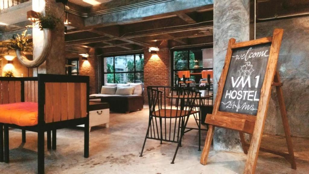 Vm1 Hostel Банкок Екстериор снимка